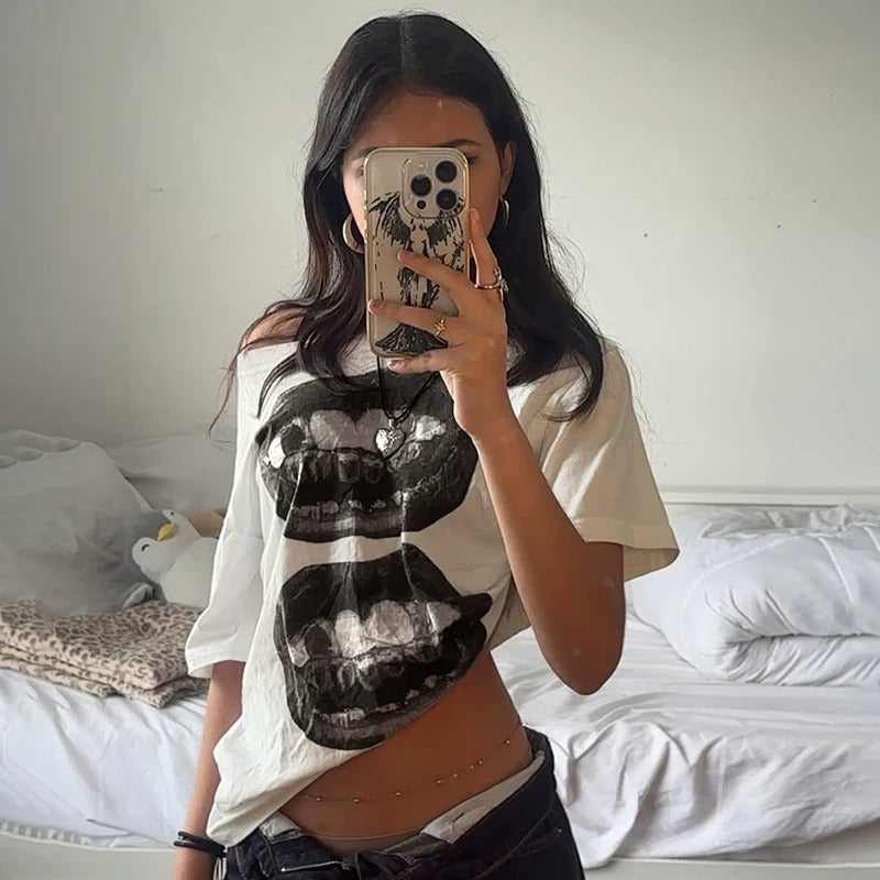 Arlette Graphic Lips Oversized T-Shirt