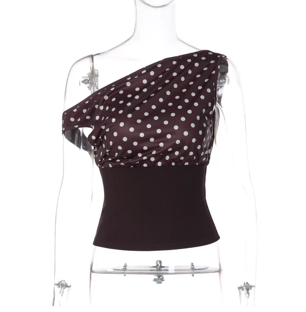 Maelys Polka Dot One-Shoulder Top