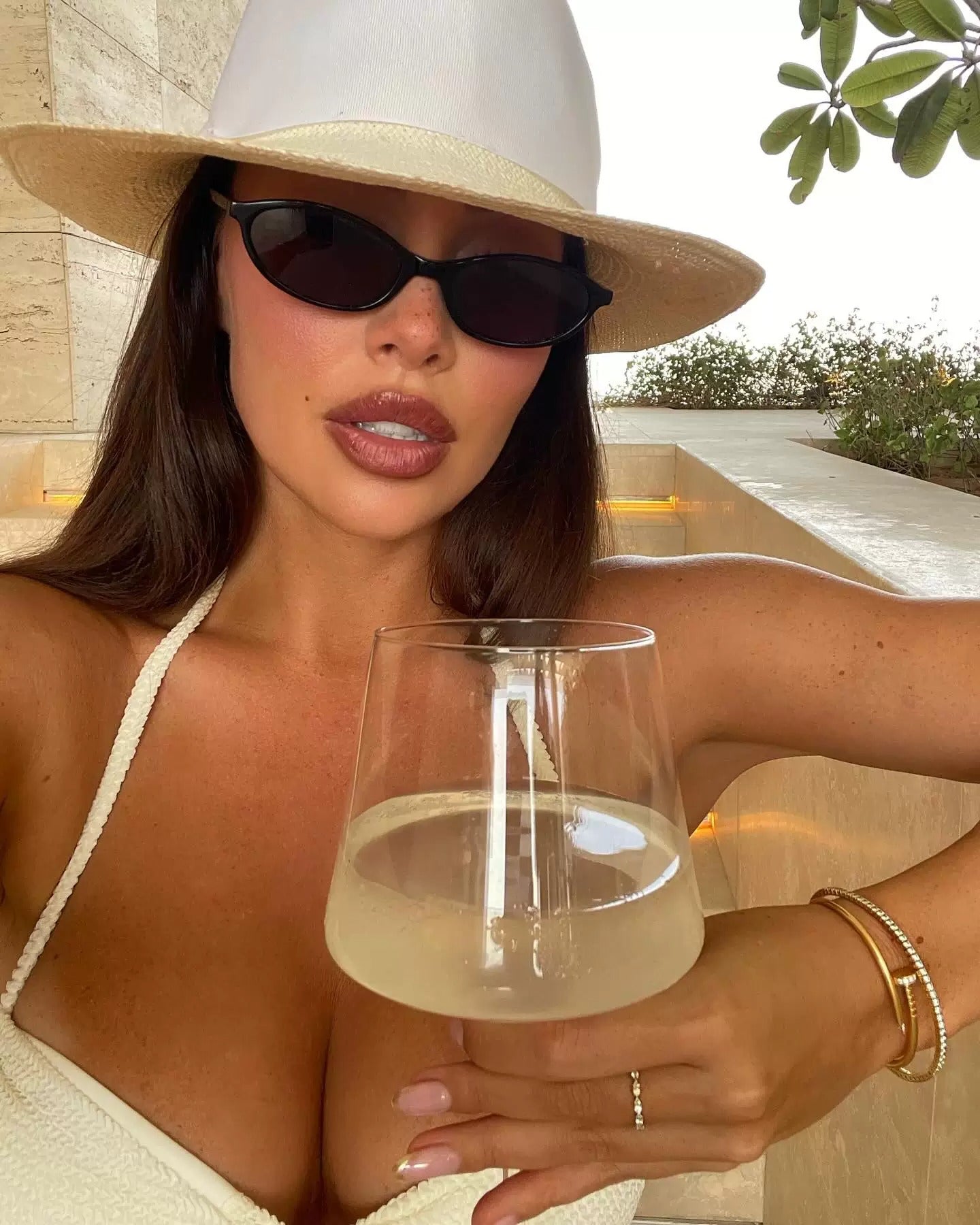 Stella Slim Oval Sunglasses