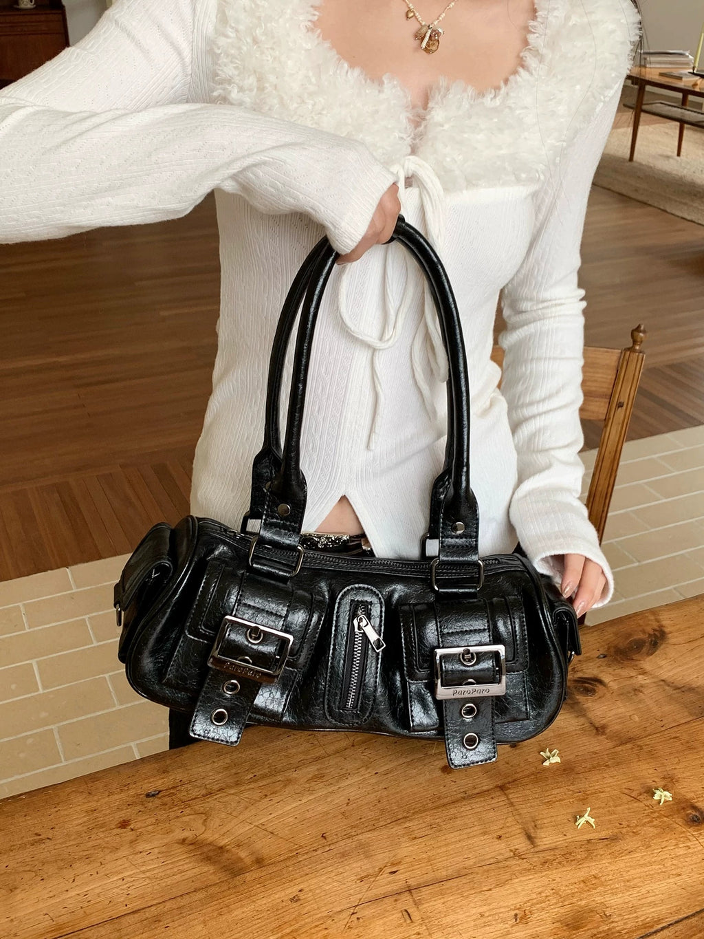 Nola Vintage Y2K Boston Shoulder Bag