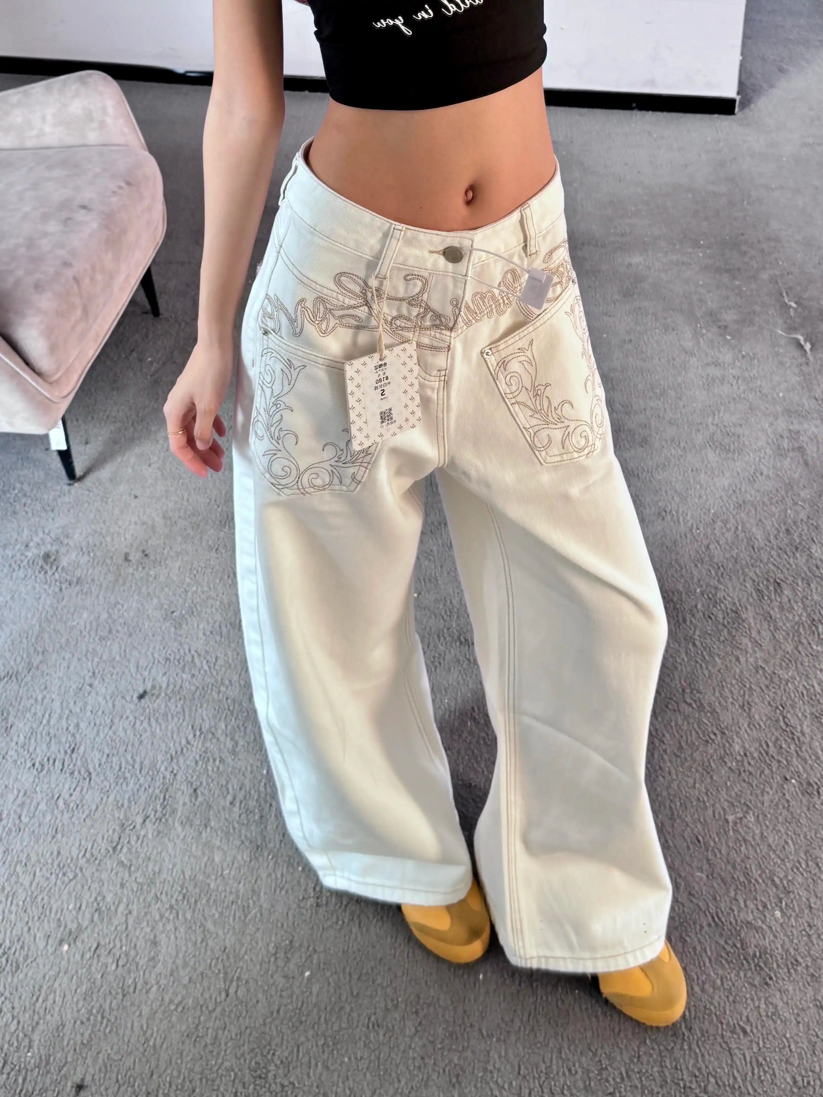 Livia Vintage Embroidered Wide-Leg Jeans