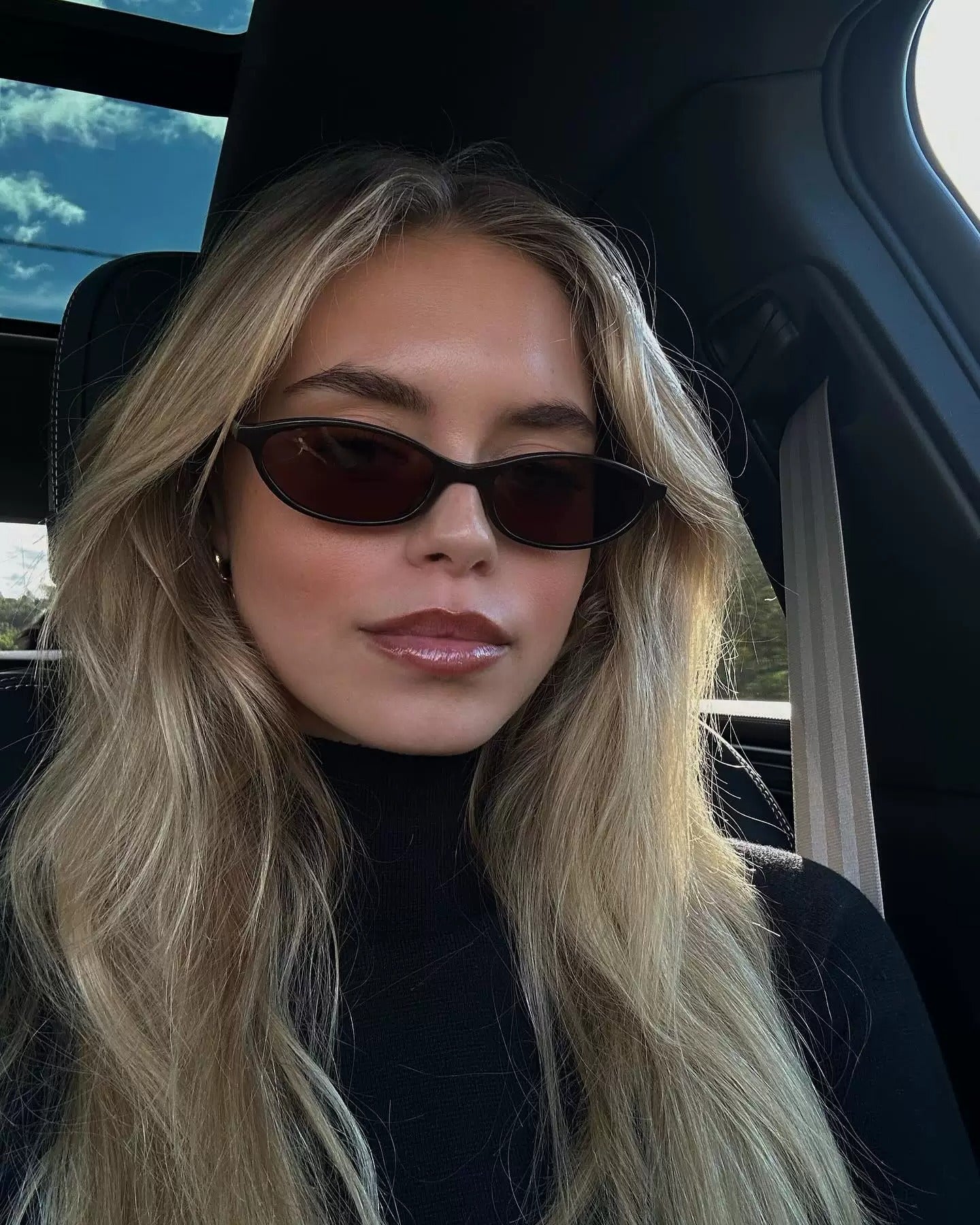 Stella Slim Oval Sunglasses